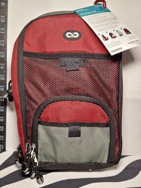 NWT ZEVEX Moog Mini Feeding Pump Backpack - Red/Black